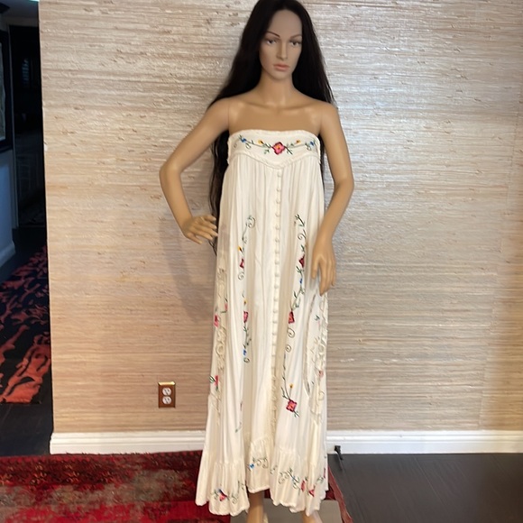 FILLYBOO CONVERTIBLE MAXI DRESS SKIRT BNWT!! Floral embroidery Boho - Picture 6 of 14